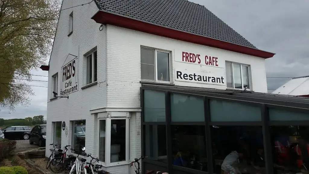 Fred's Eetcafé restaurant à Sint-Laureins