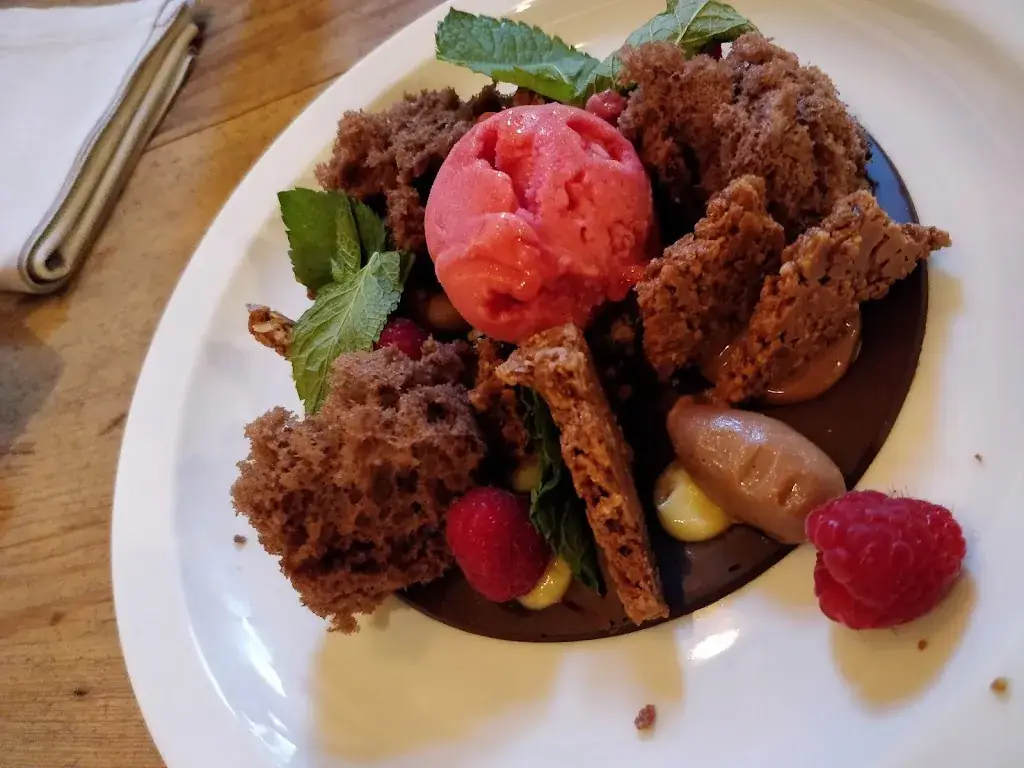 Amy Hggs_Brasserie Grand Bazaar_Schoten_review