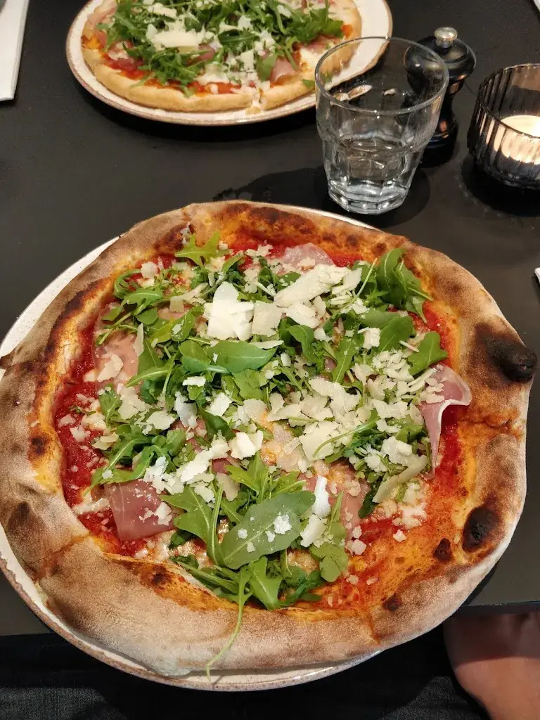 Thomas Janssen_L’Angolino_Schoten_Bewertung