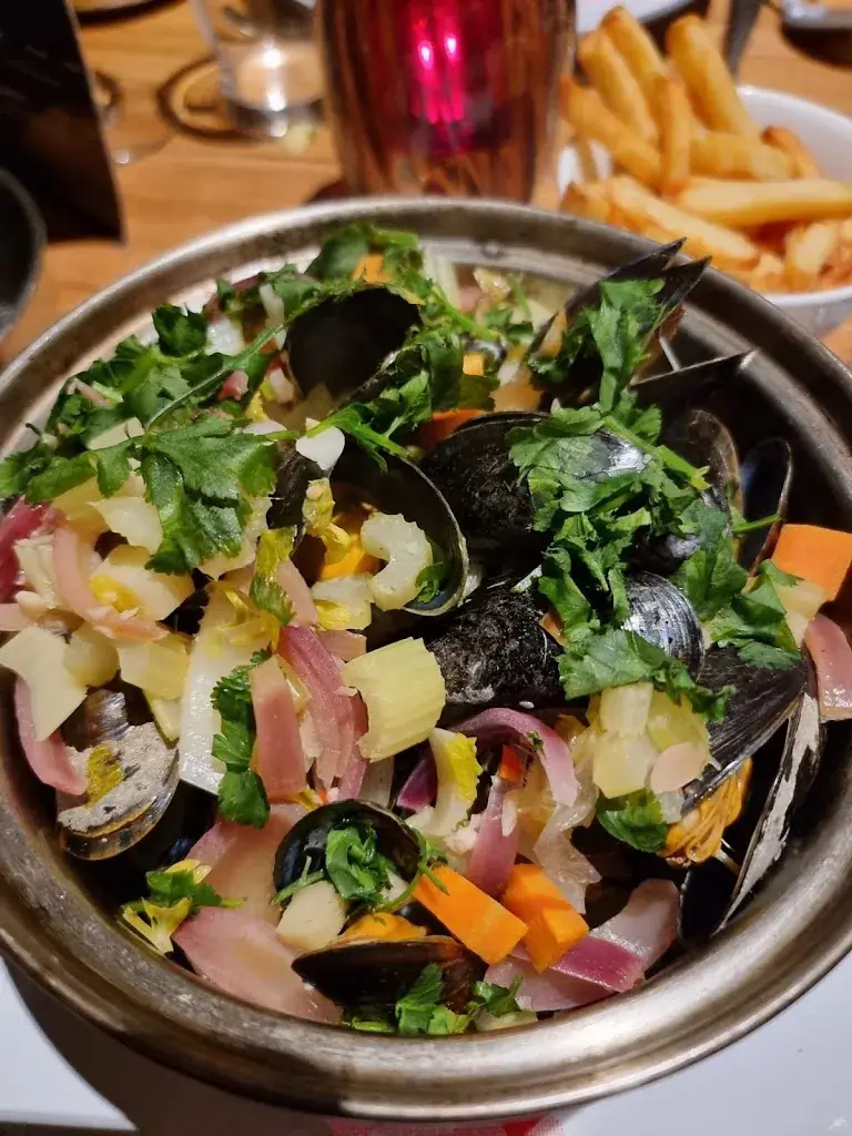 Lindsay Brown_Mosselino_Schoten_avis