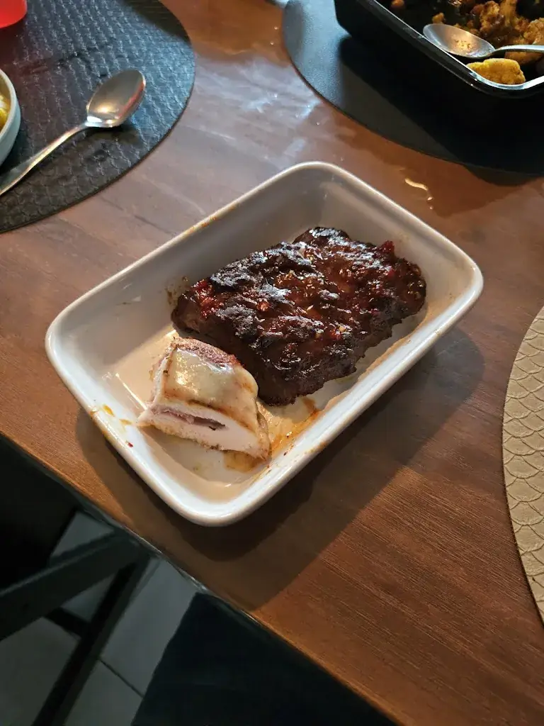 Yves Martin_Mick 'n Chick_Schoten_avis