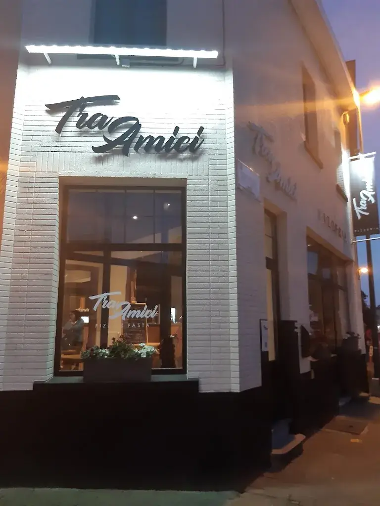 The Ocean Guardian_Tra Amici_Rhode-Saint-Genèse_review