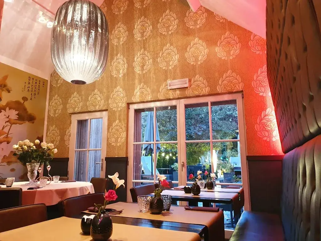 Yi Jiang Nan • Restaurant restaurant in Sint-Genesius-Rode