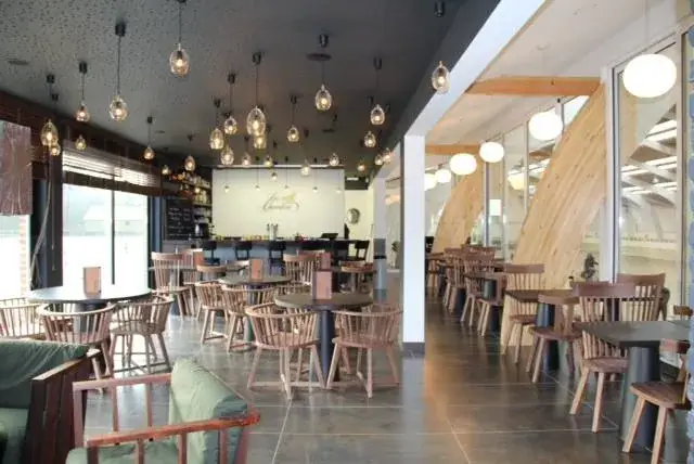 Bar-Restaurant La Chevalerie restaurante en Sint-Genesius-Rode