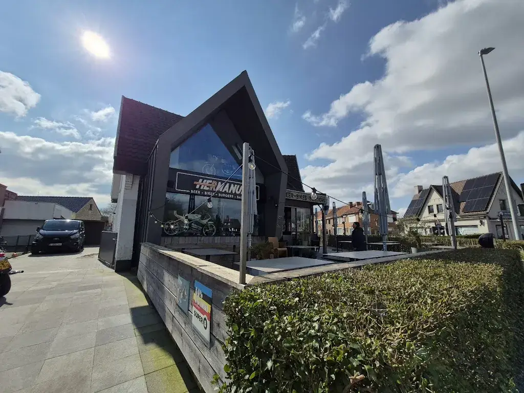 Athea Leman (Atheeeeeah)_Hermanus_Brugge_reseña