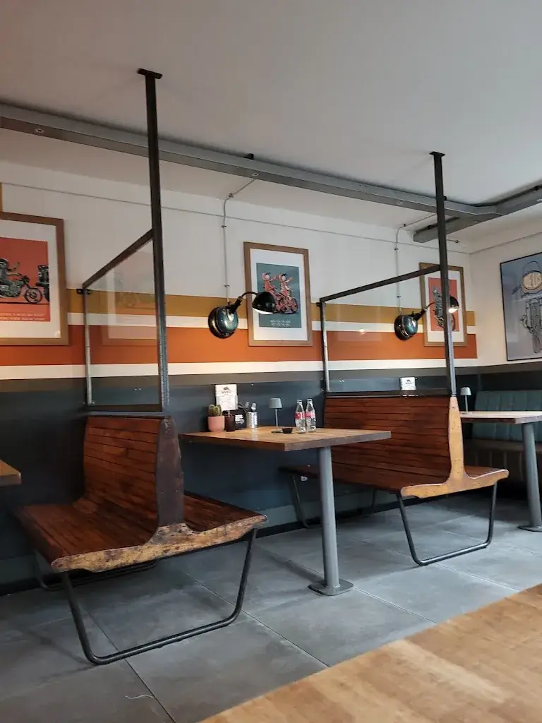 Hermanus_Brugge_slider_image_3