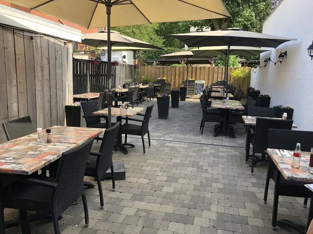 De Rode Zee Restaurant in Schilde