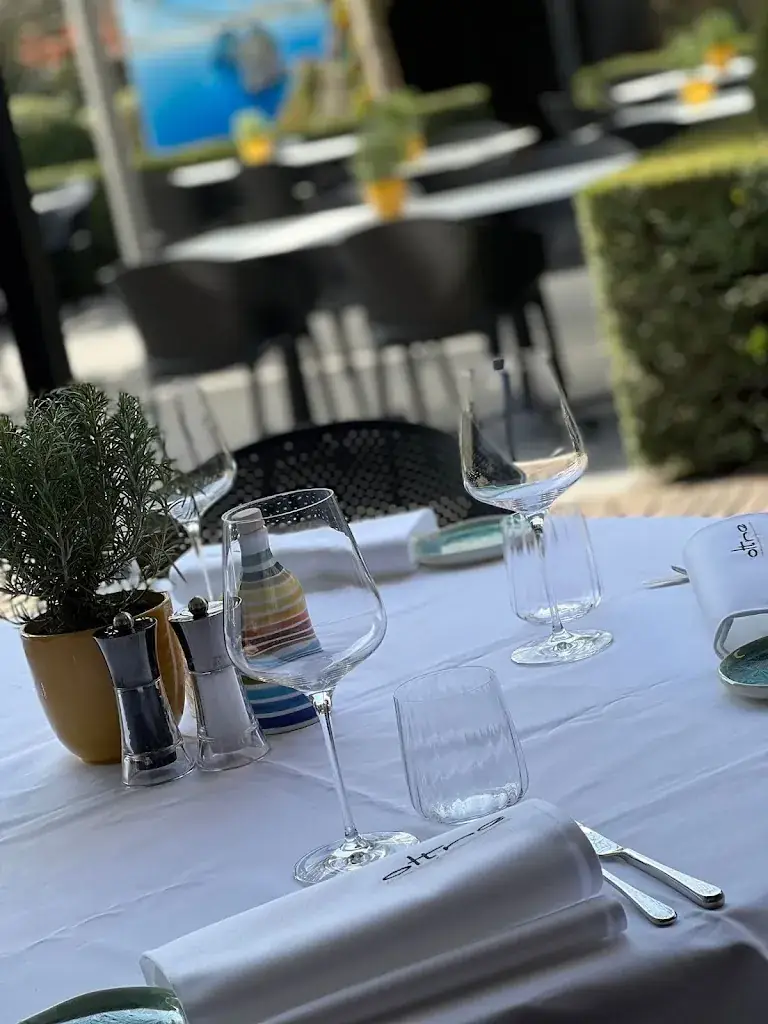 Vincenzo De Stasio_Oltre il ristorante_Schilde_avis