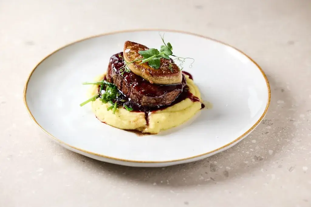 RISTORANTE COMO SCHILDE_Schilde_slider_image_3