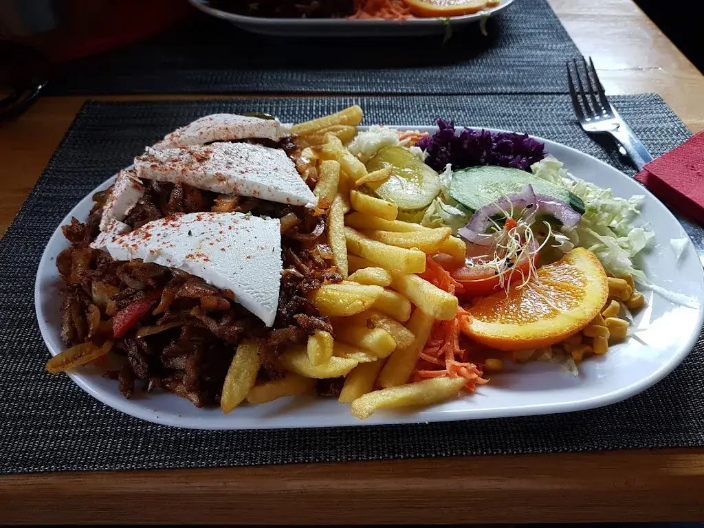 San Abram Restaurant_Schilde_slider_image_3