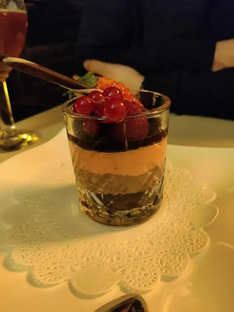 Marianne DT_Ristorante Di Stephano_Schilde_Bewertung