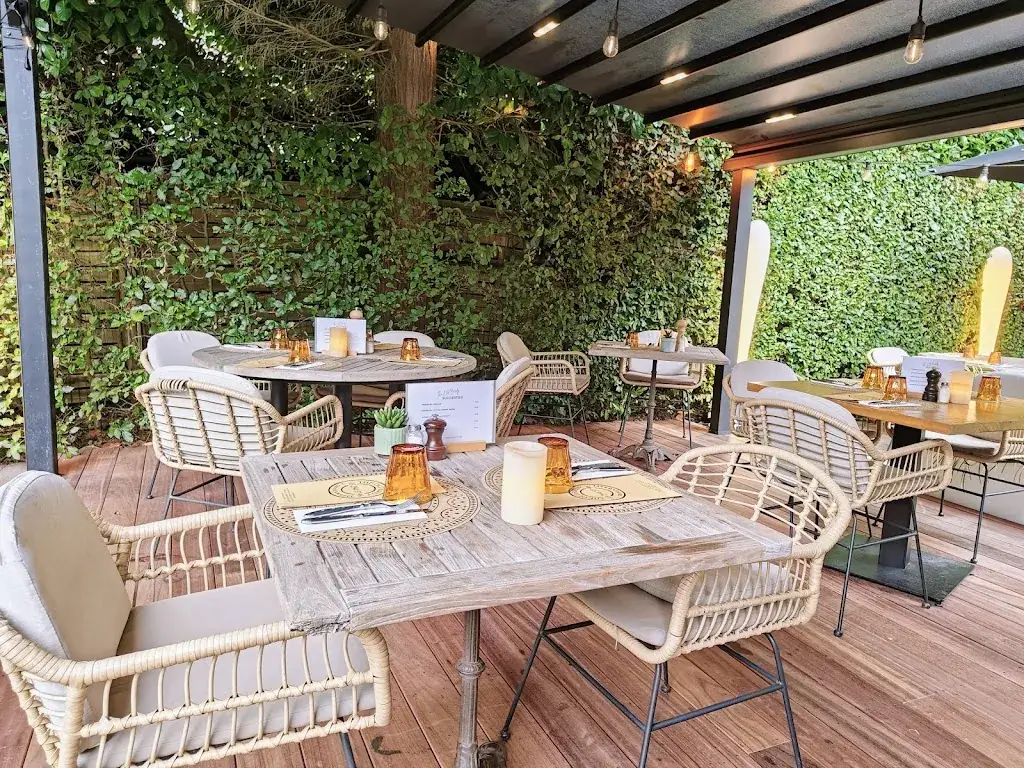 Restaurant The Old Birdy Restaurant in Schilde