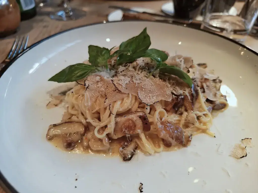 Menu_Eat Things_Schilde_image_3