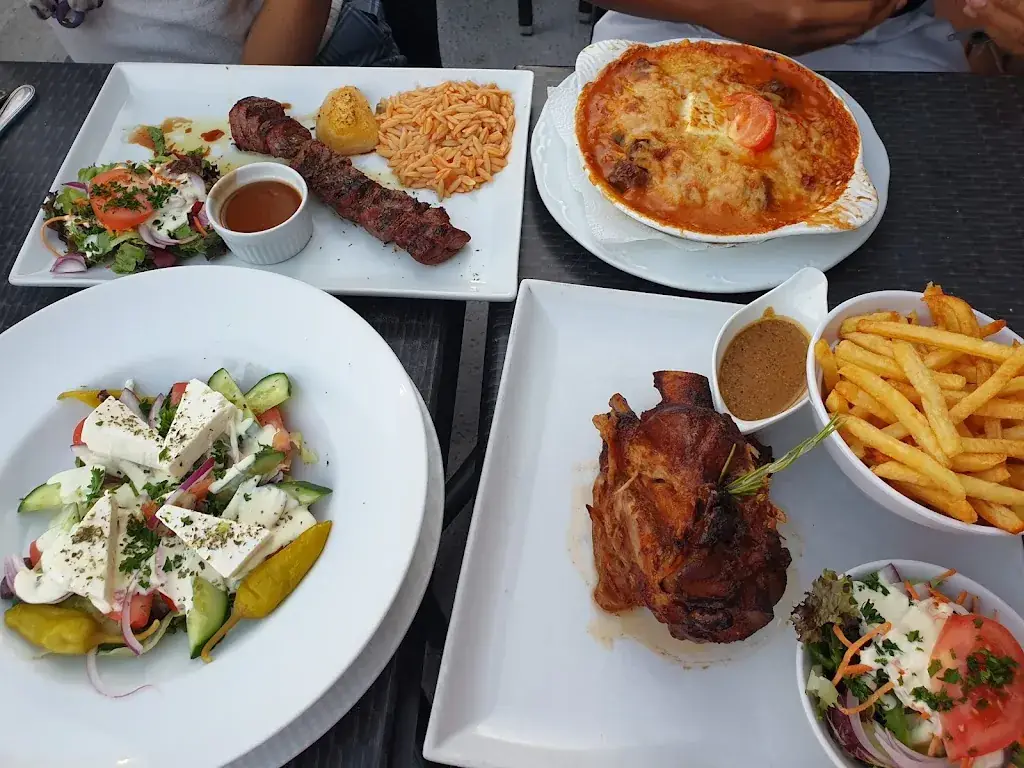 Menu_Play Bouzouki_Sint-Pieters-Leeuw_image_5