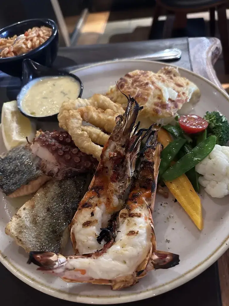 S L_Play Bouzouki_Sint-Pieters-Leeuw_review