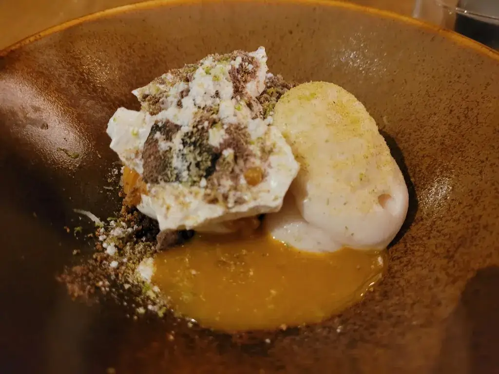 Tom Geerts_August_Lennik_reseña