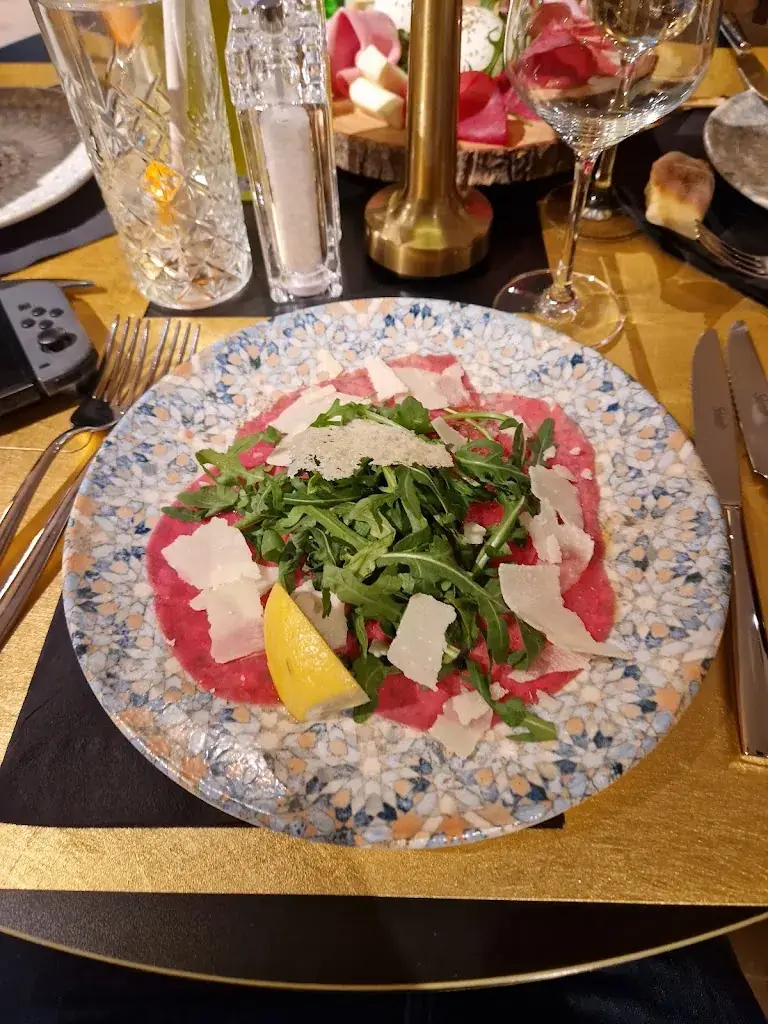 Menü_Piazza Grande_Lennik_Bild_3