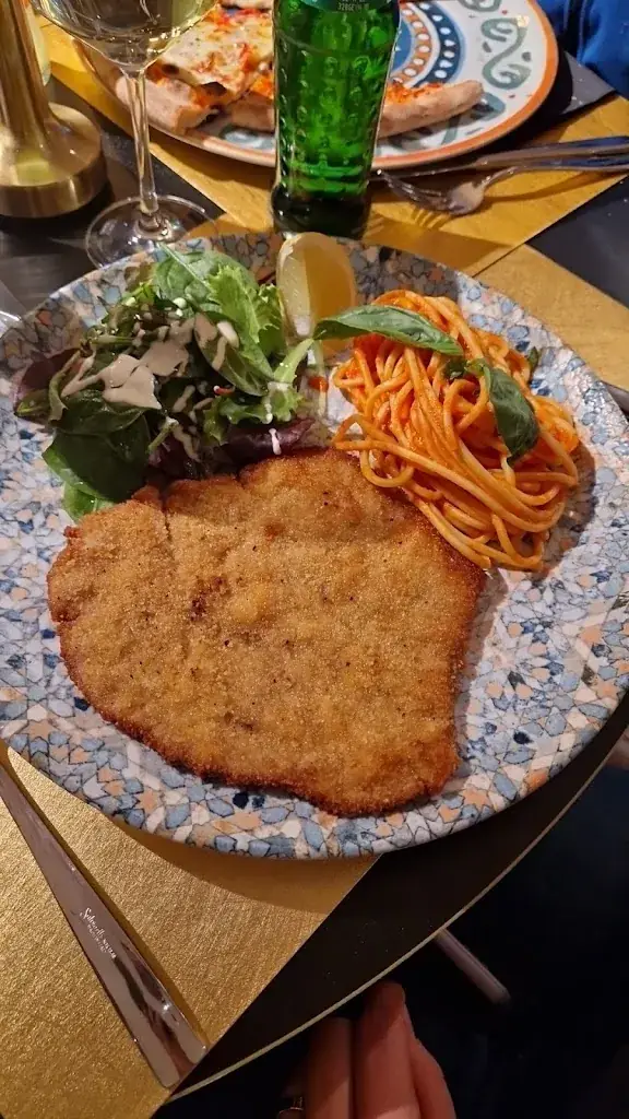 Menü_Piazza Grande_Lennik_Bild_4