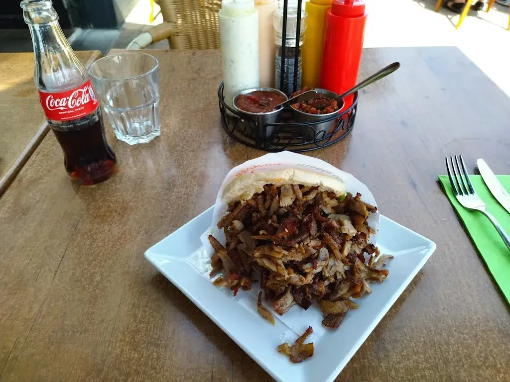 LA DOLCE PITTA_Stabroek_slider_image_3