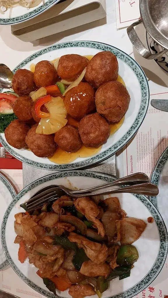 Menu_The Treasure Pot_Stabroek_image_2