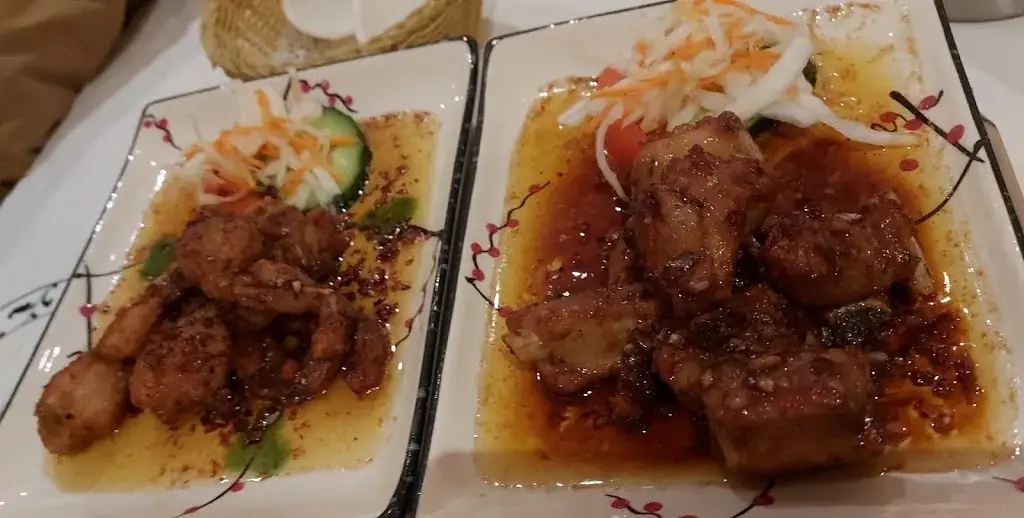 Kim Maerivoet_The Treasure Pot_Stabroek_review