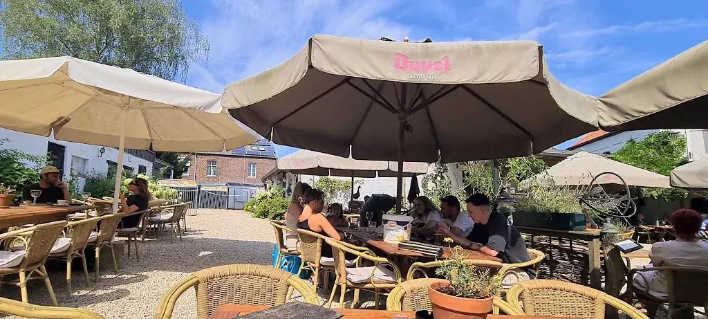 Herberg Moeder de Gans_Voeren_slider_image_2