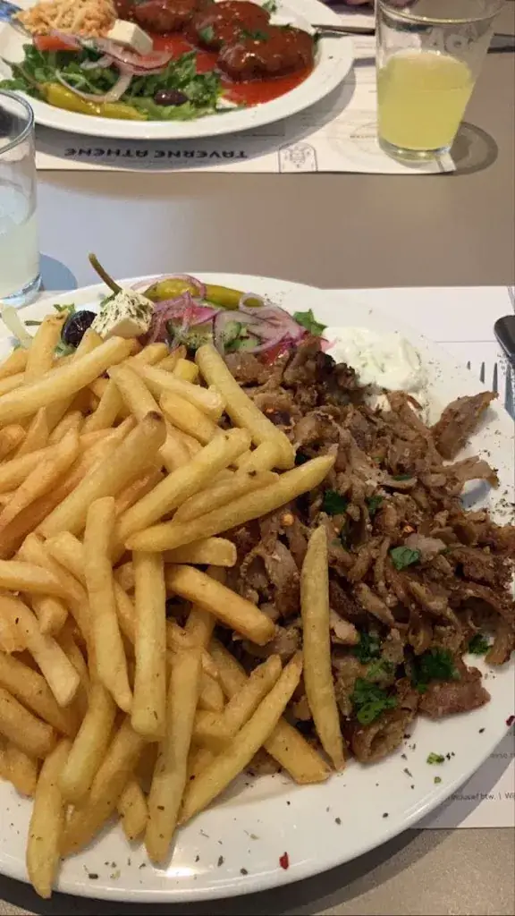 Geoffrey Velkeneers_Taverne Athene ‘Taki’_Beringen_review