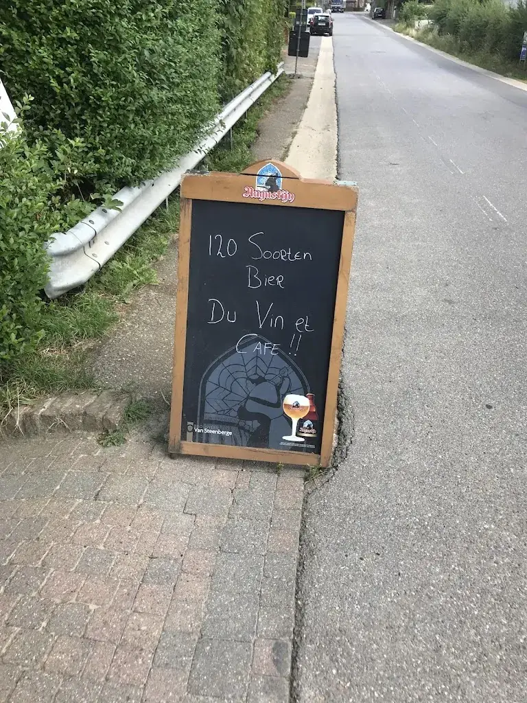 Carl van Kesteren_Zotte Lambiek Biercafé_Voeren_review