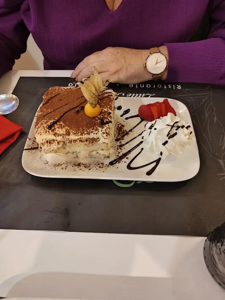 Menu_Little Italy Restaurant_Ternat_image_8