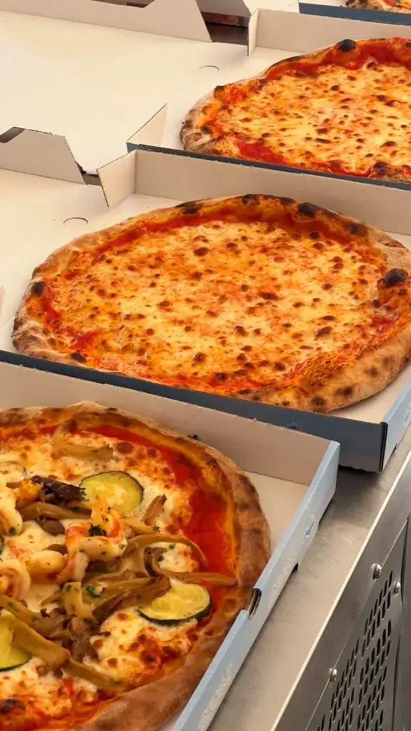 Leon Promise_Pagliacci_Ternat_reseña