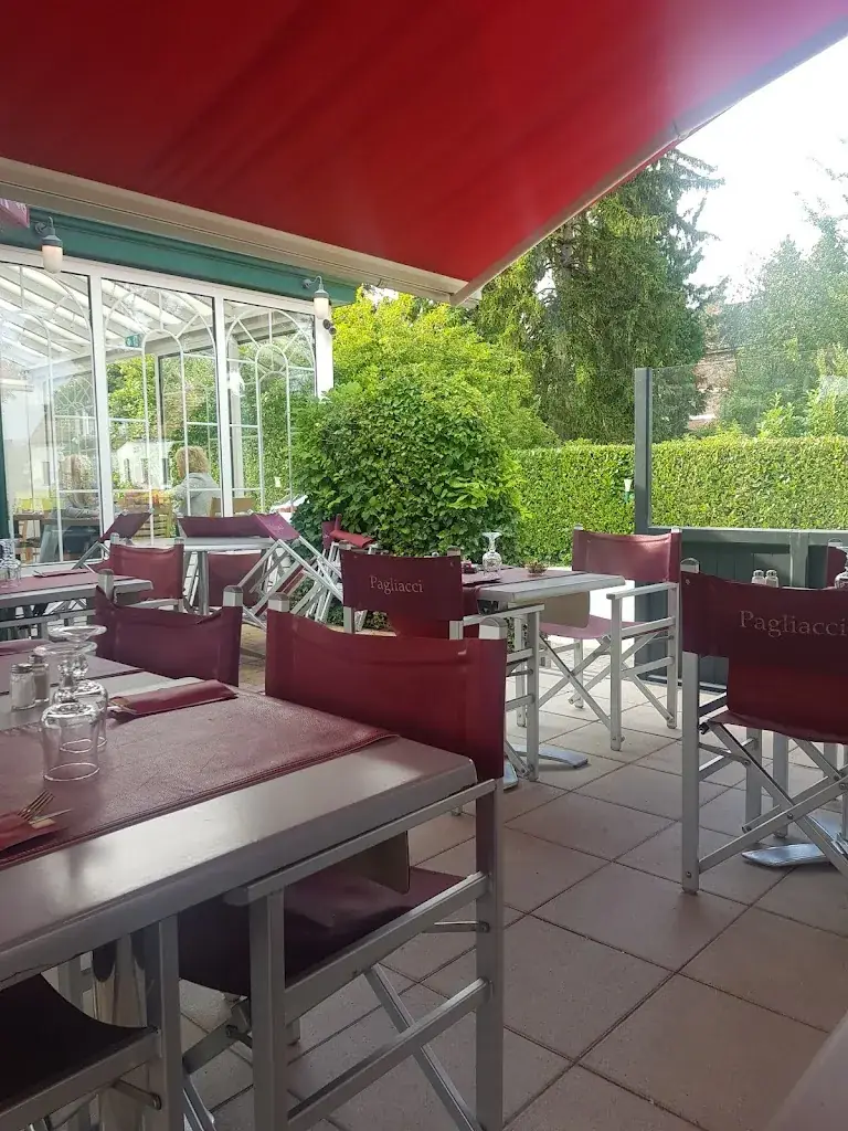 Pagliacci_Ternat_slider_image_1