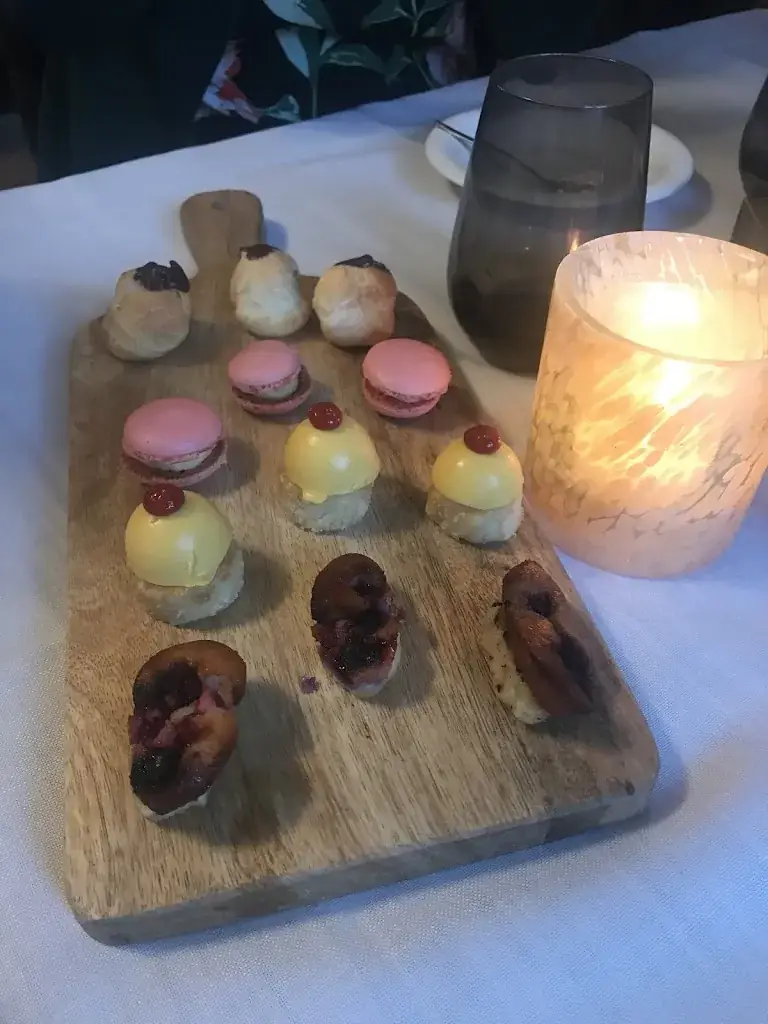 Petra Ross_Het Moment in Temse_Temse_review