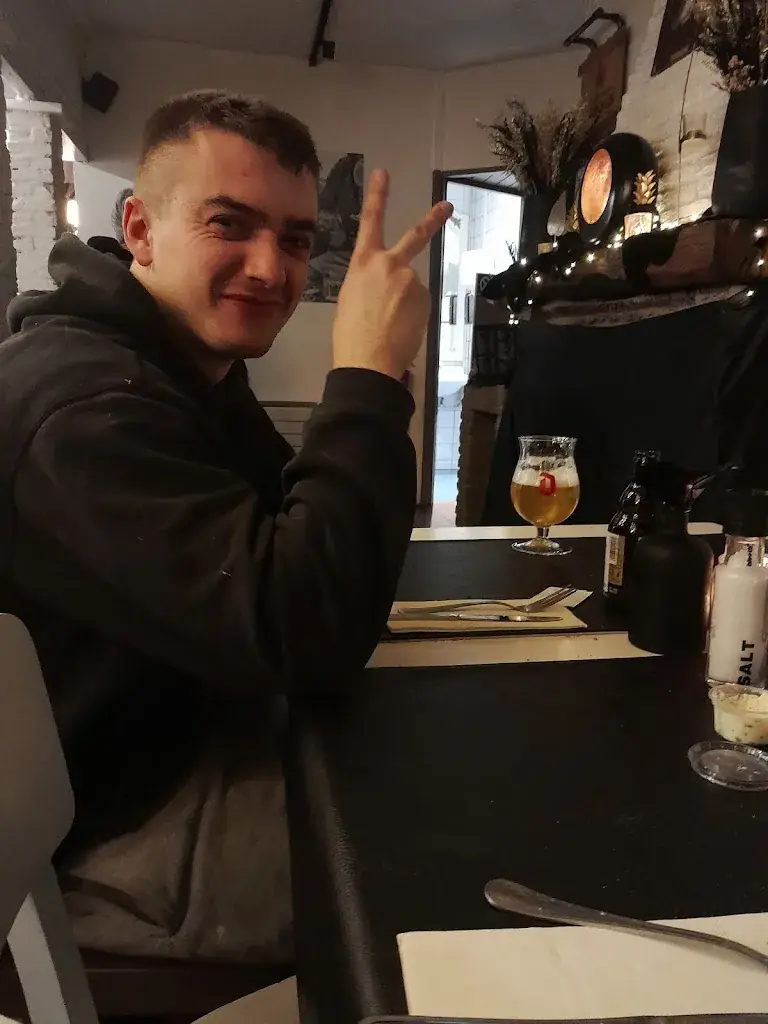 eM_do_Ka 137_De Veehandel_Temse_Bewertung