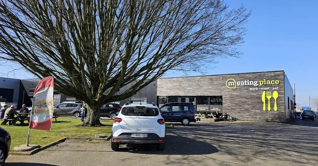 Michel Smolders_Meating Place Kolmen_Alken_review