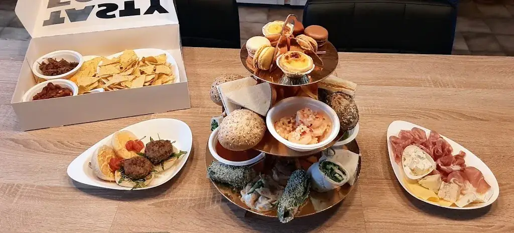 evelien van hove_In De Roose_Tessenderlo-Ham_reseña