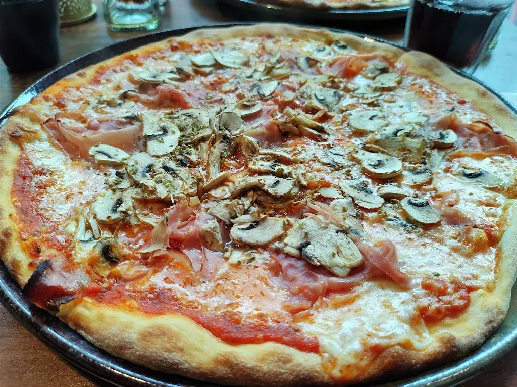 Tomatto - crazy italian food_Tessenderlo-Ham_slider_image_2