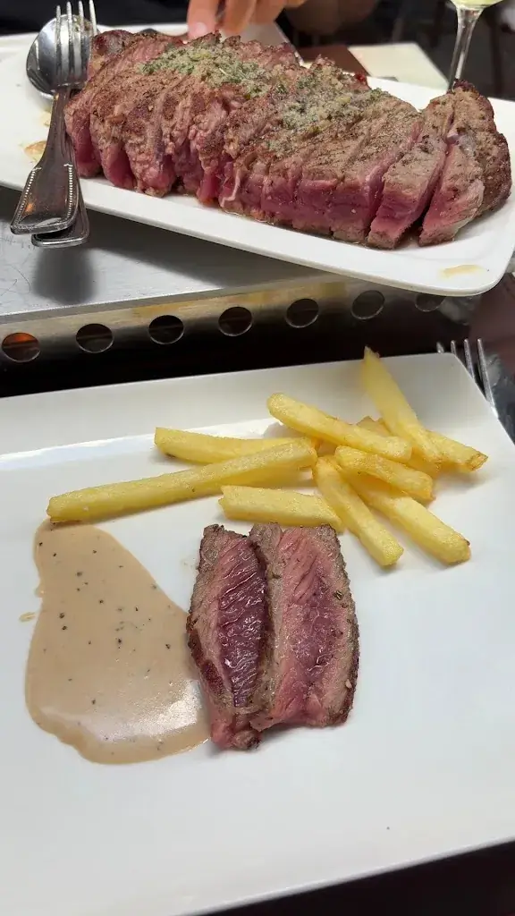 Twin's_Tielt_slider_image_2