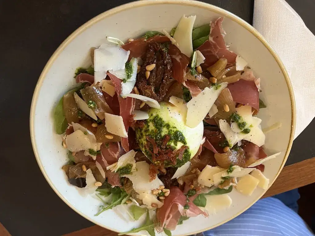 Antoine Mekhail_Fin de Siècle_Bruxelles_review