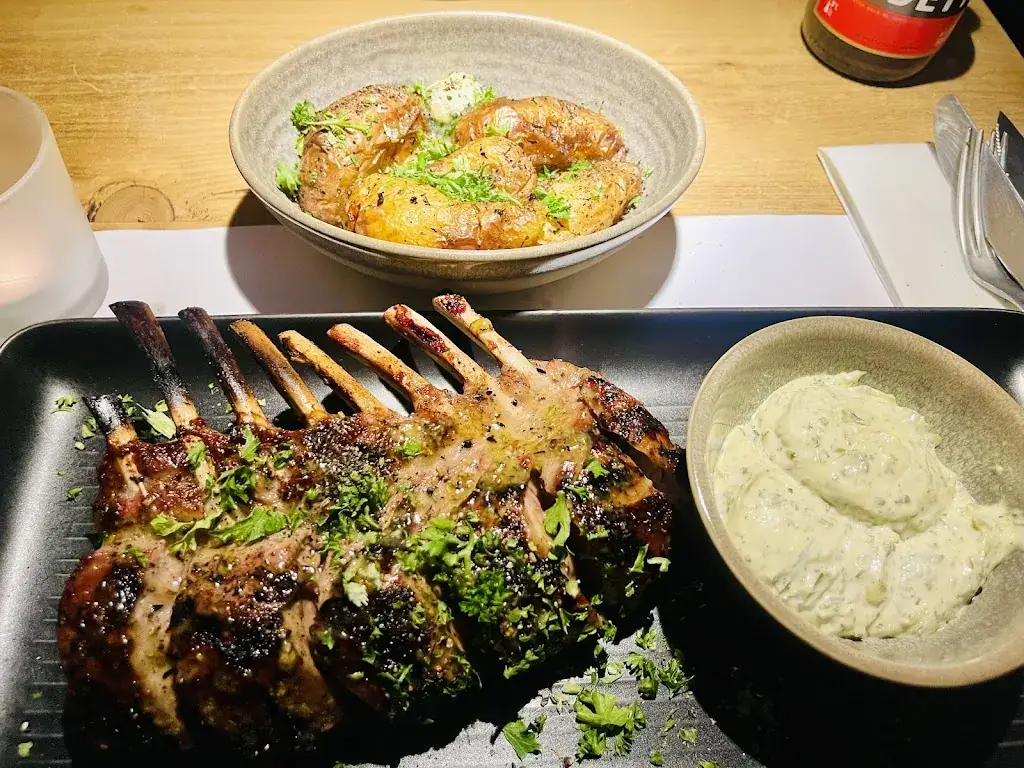 Sum J_De Pottekijker_Antwerpen_reseña