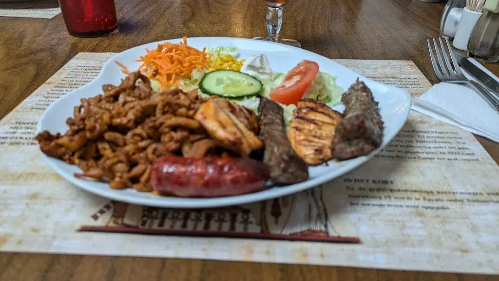 Birger Landuyt (Bicky)_Pita Ramses II_Tielt_review