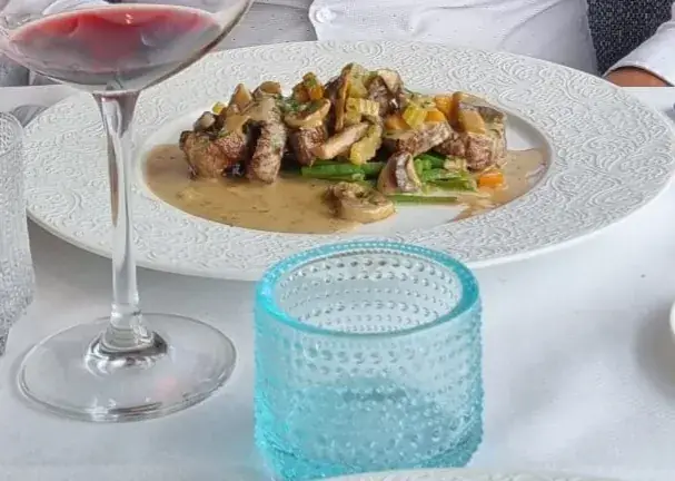 Moheb_kokOvin_Sint-Niklaas_review