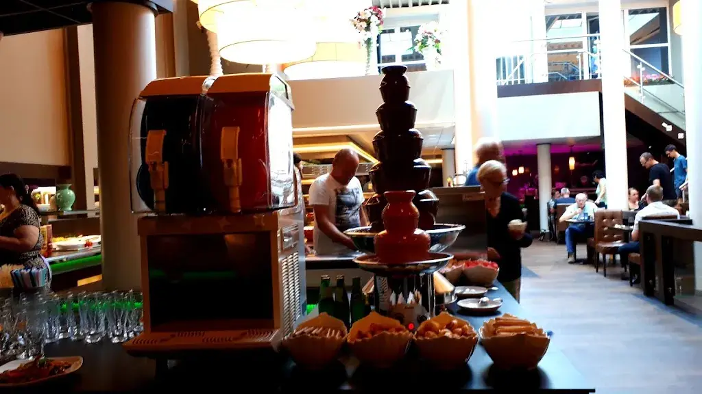 Lilian Lil_Keizerskroon Wereldkeuken_Sint-Niklaas_review