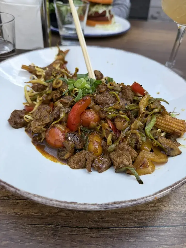 April H_'t Zonneken_Sint-Niklaas_avis