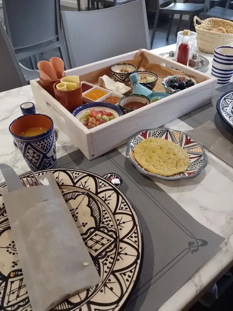 Menu_Magreb Breakfast Lunch and Dinner_Beringen_image_7