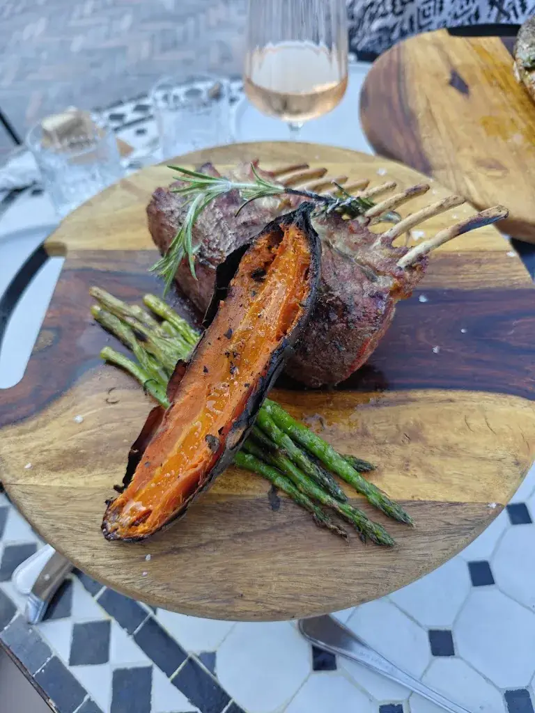 Bar ToTaste_Sint-Niklaas_slider_image_2