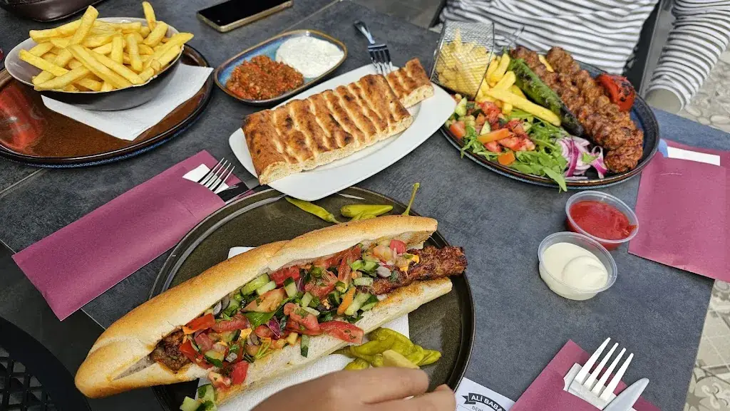 Marwah Ahmed_Ali Baba_Beringen_review