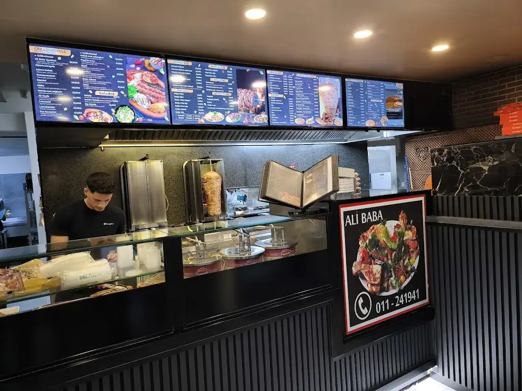 Youssoupov Salman_Ali Baba_Beringen_review