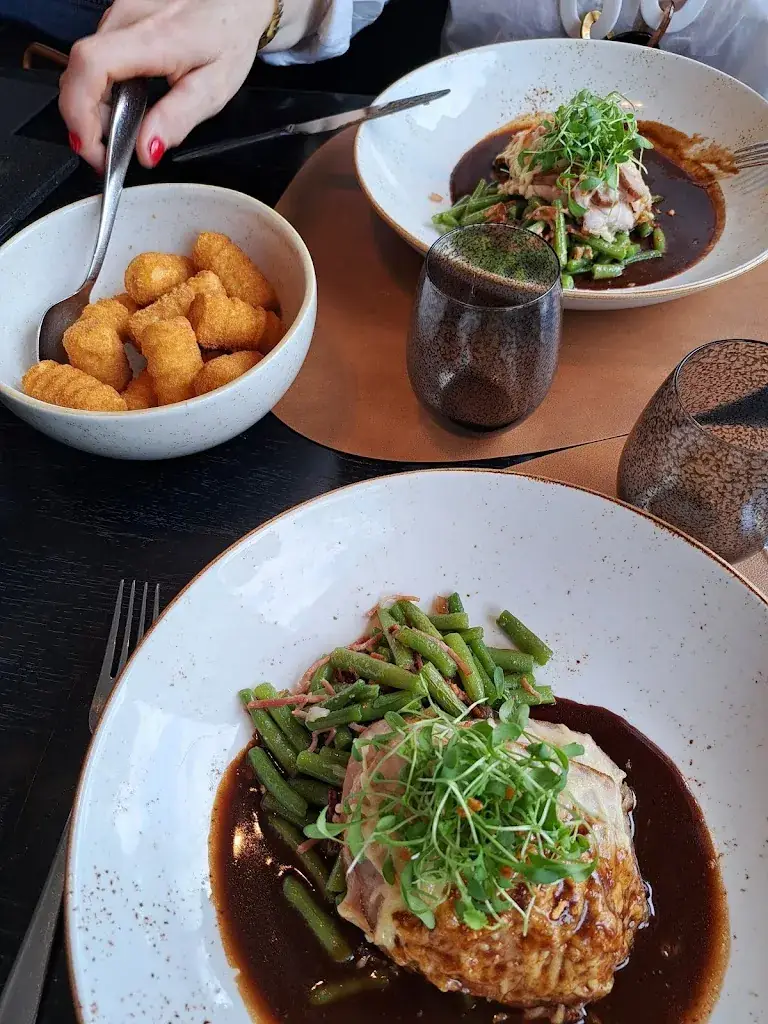 Bistro Les Amis_Torhout_slider_image_3