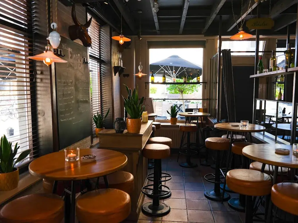 Grill De Vette Os restaurante en Veurne