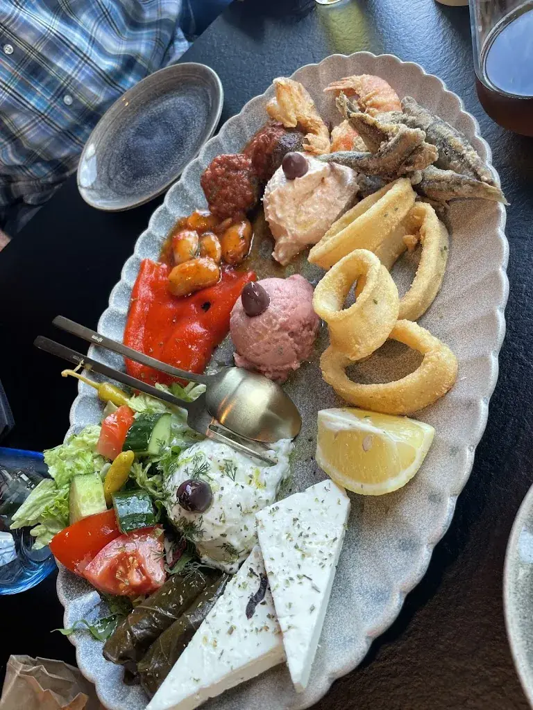 Menu_The Greek_Beringen_image_4